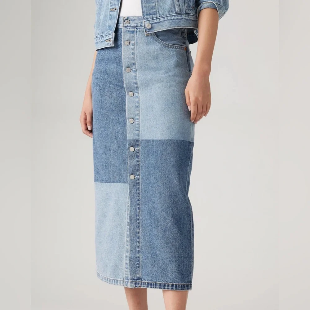 Levi's Premium Button Midi Jean Denim Skirt Size 31 Patch Design 100% Cotton New - Picture 2 of 16
